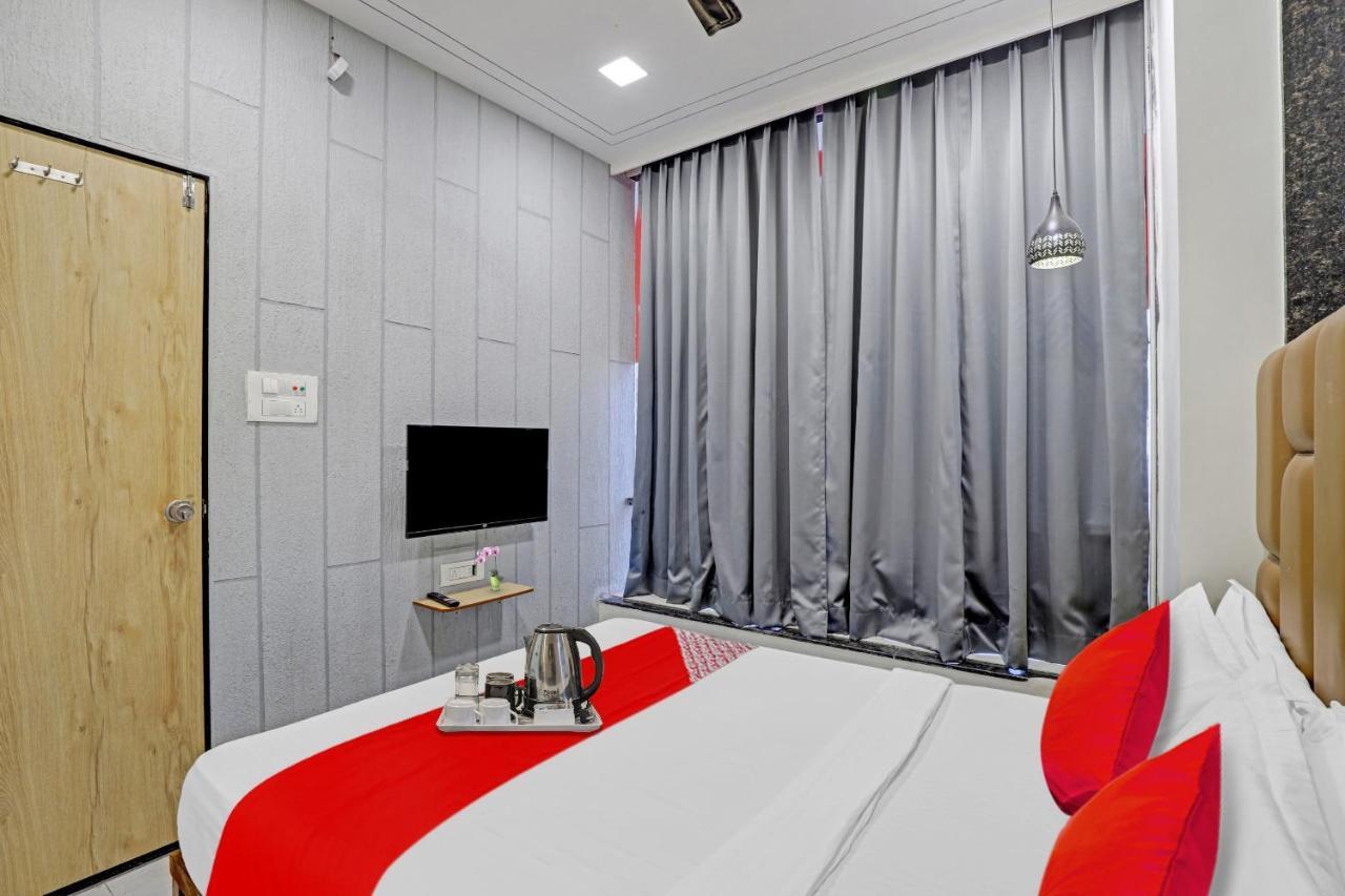 Hotel O Royal Orbit سورات المظهر الخارجي الصورة