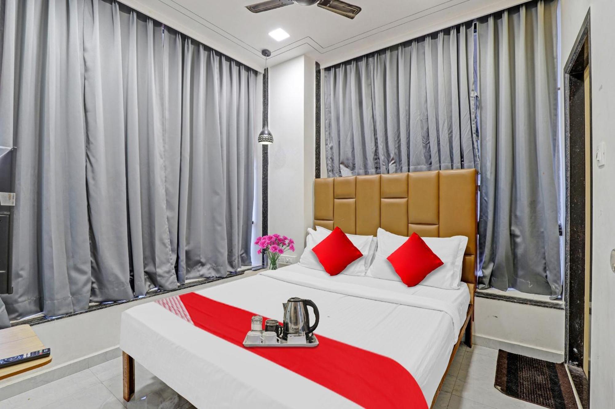 Hotel O Royal Orbit سورات المظهر الخارجي الصورة