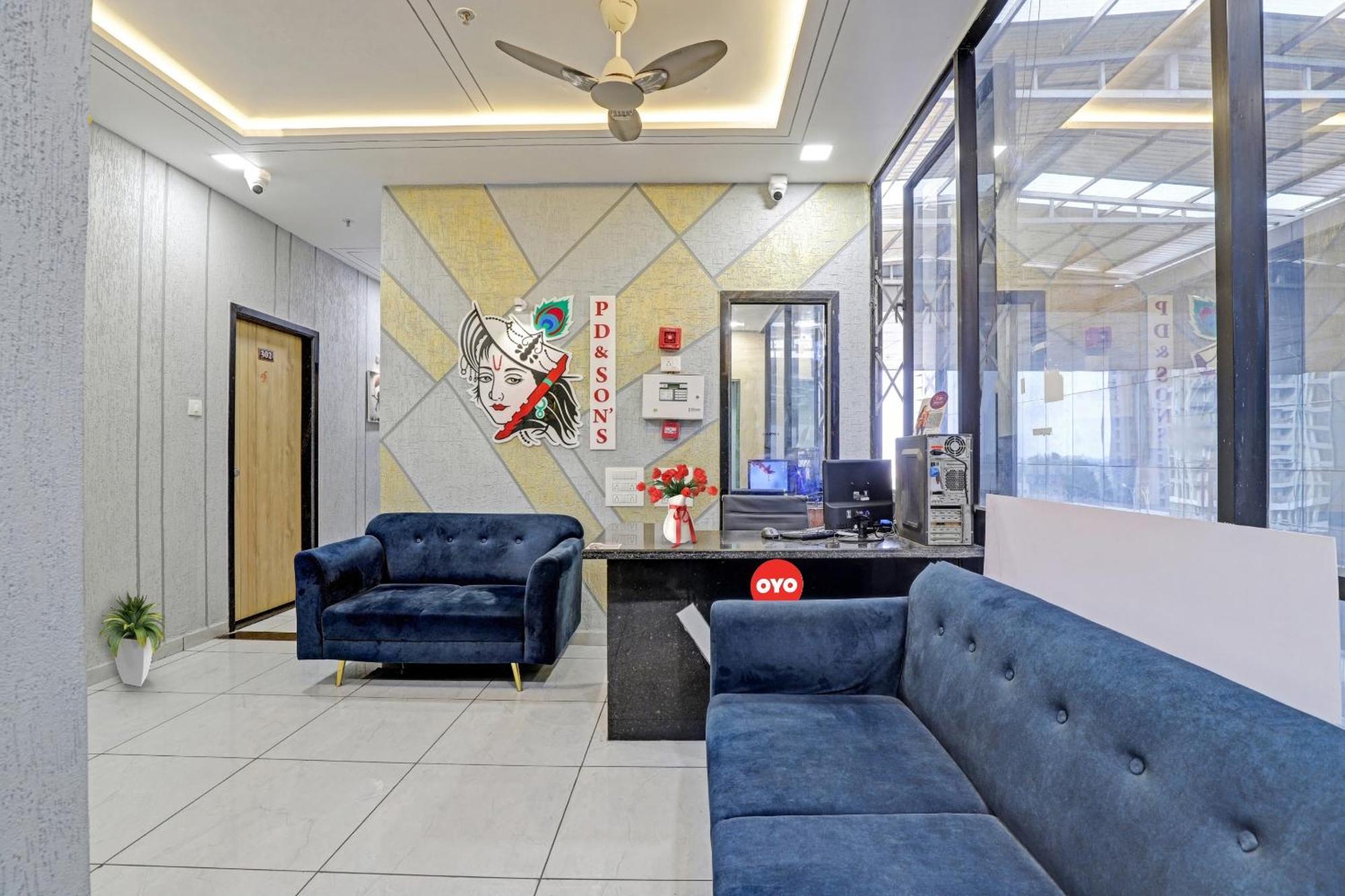 Hotel O Royal Orbit سورات المظهر الخارجي الصورة